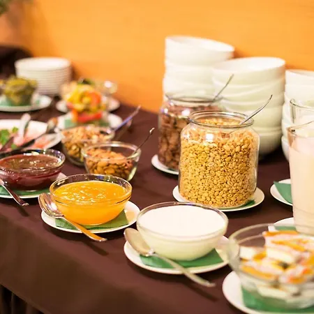 Delita Cozy 酒店 德拉肯恩凯